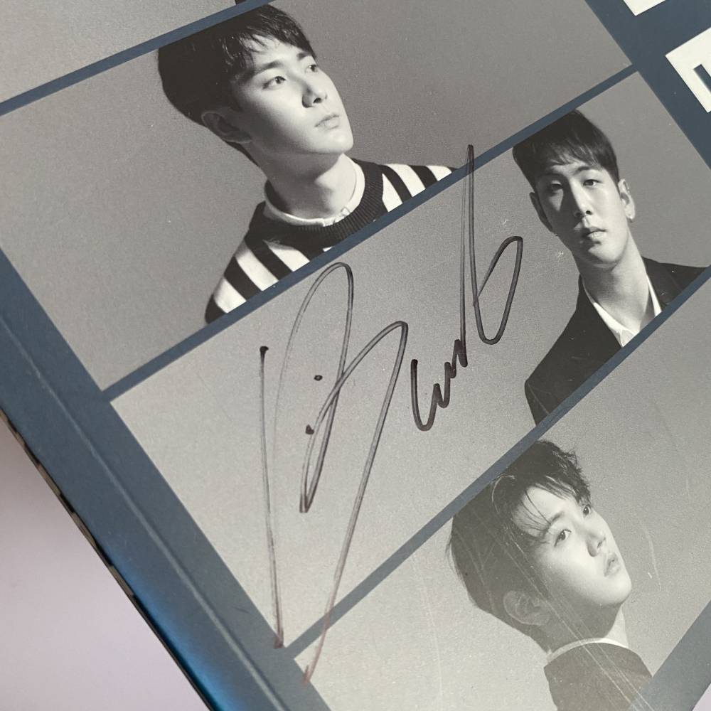 NU'EST W BAEKHO SIGNED 1ST MINI ALBUM 'W,HERE' - PORTRAIT VERSION